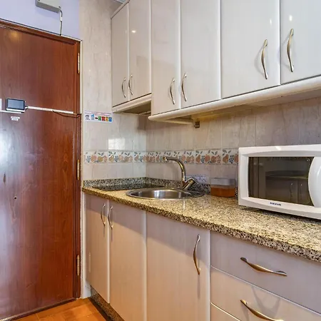 Beautiful Apartment In Torremolinos شقة توريمولينوس